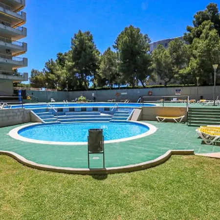Luxury Pool Parking Ac Apartment *