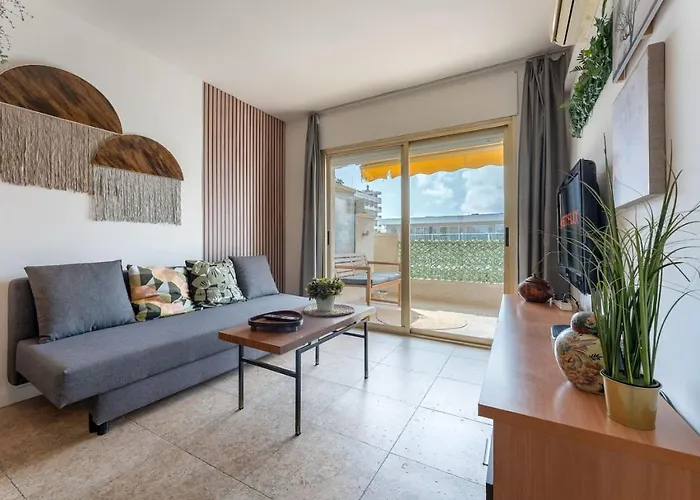 Luxury Pool Parking Ac Salou