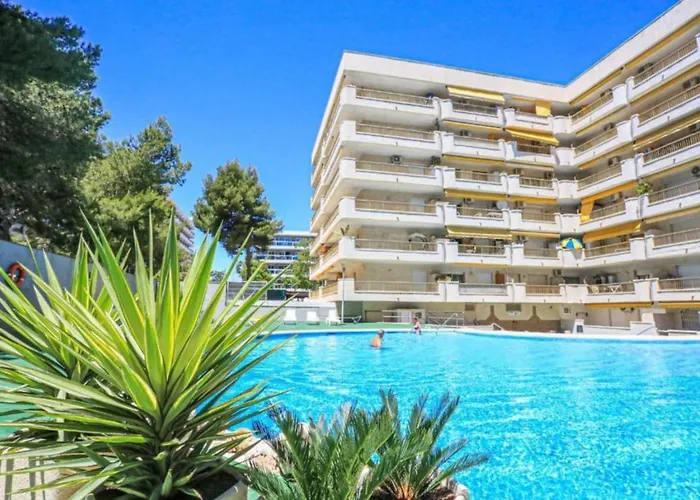 Apartment Luxury Pool Parking Ac